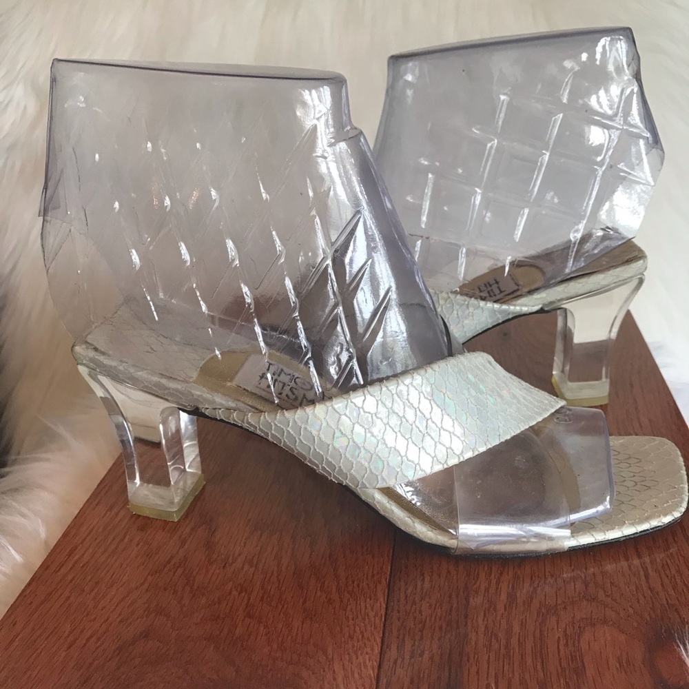 Timothy Hitman Sandals - Picture 3 of 6